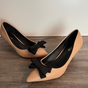 MIU MIU Womens size EU 37/US 6.5-7 kitten heels EUC